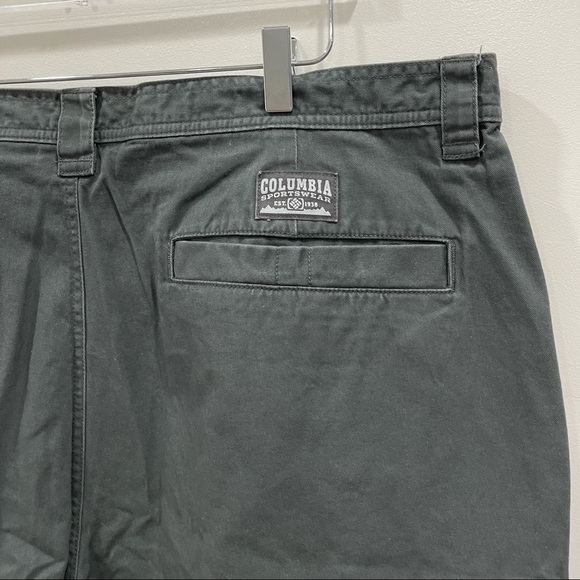 Columbia Roc II Short Grey Cargo 44w10L Omni-Shade - Picture 5 of 8